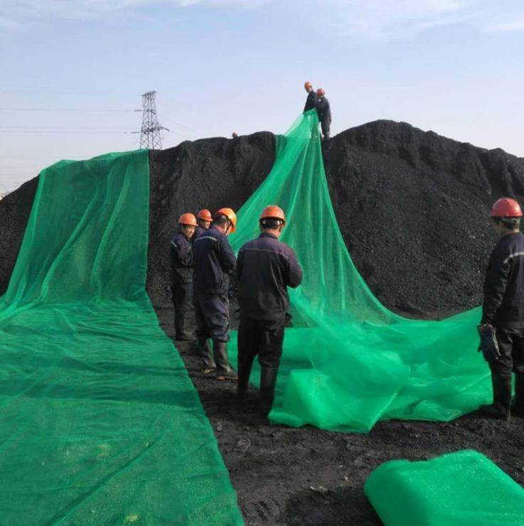 La importancia de instalar Coal Yard Dustproof Net en el depósito de carbón