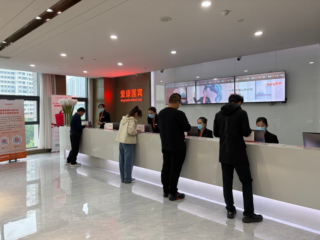 Yantai Double Plastic Industry organiza exámenes físicos de empleados y actividades de formación de equipos